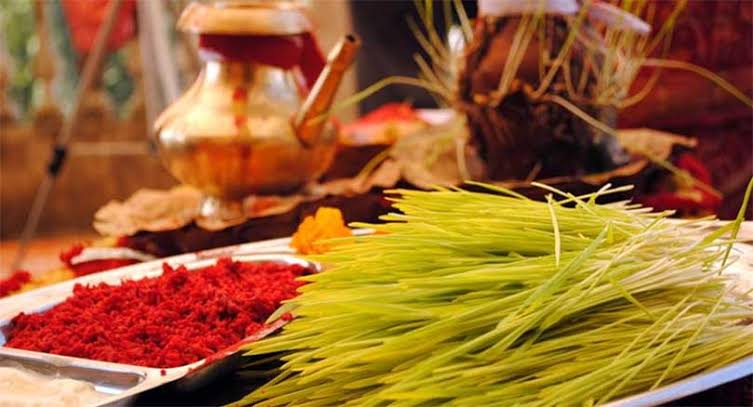 आज बडादसैँ रातो टीका र जमरा लगाइँदै